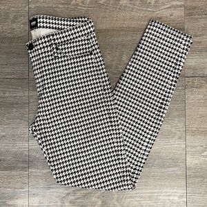 Hudson Houndstooth Skinny Pants